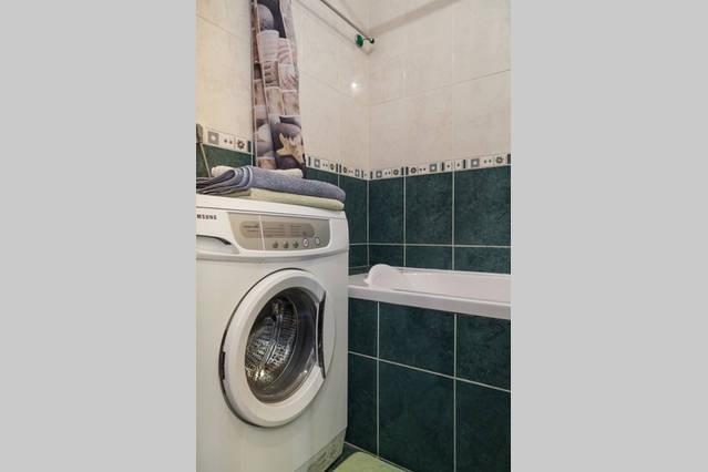 Apartments On Bolshaya Morskaya 65 Николаев Экстерьер фото